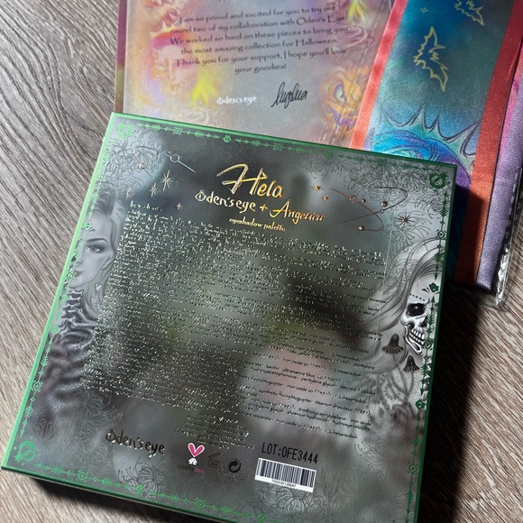 Oden's Eye Hela Eyeshadow Palette Angelica Nyqvist - Picture 5 of 8